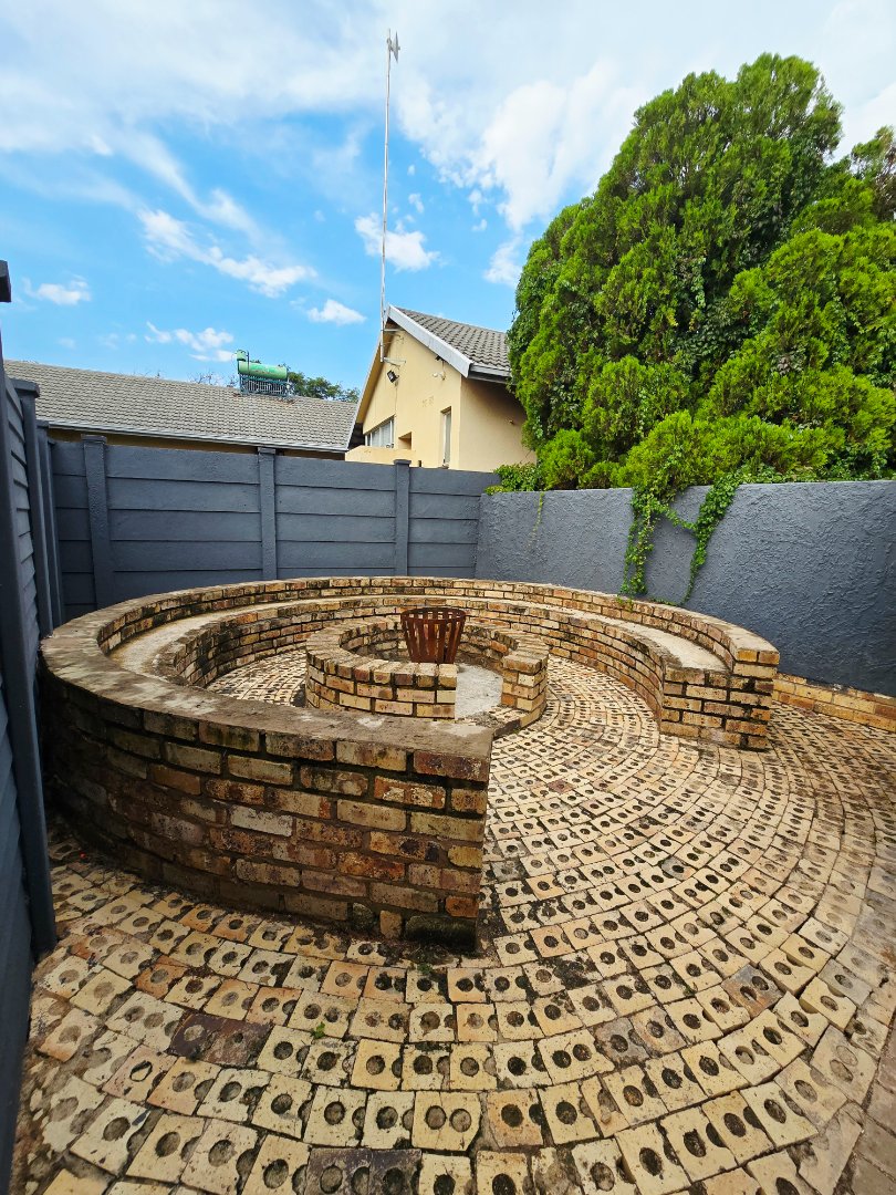 3 Bedroom Property for Sale in Wilkeville North West